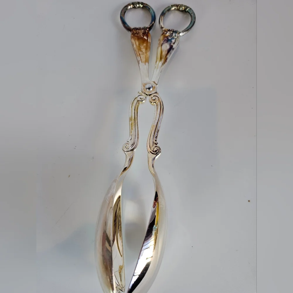 Gorham Heritage Salad Tongs Ornate Handle Vintage